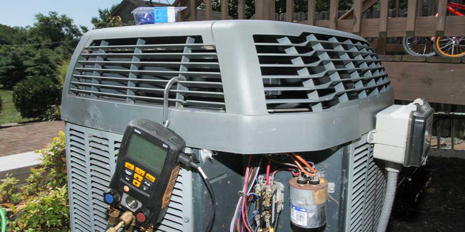 Air Conditioning unit in Elkridge, MD receiving maintanence service
